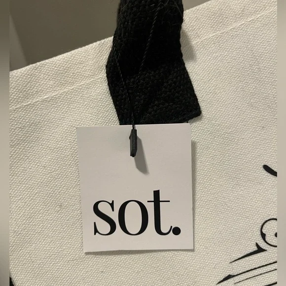 NWT “1974 Vintage, Back in 1974” Large Canvas Tote Bag Black & White Bow Detail - Picture 13 of 13